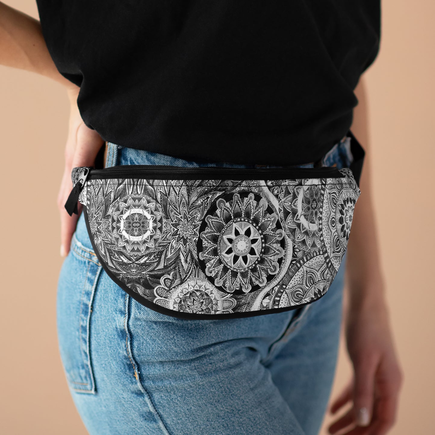 B&W Mandala - Fanny Pack