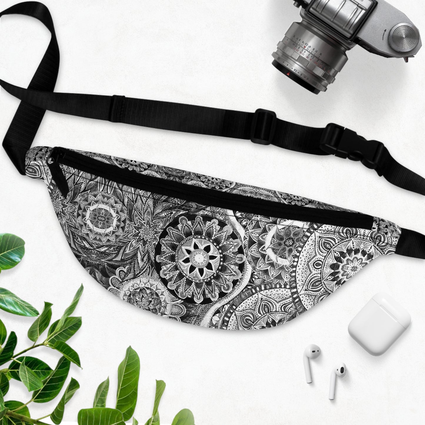 B&W Mandala - Fanny Pack
